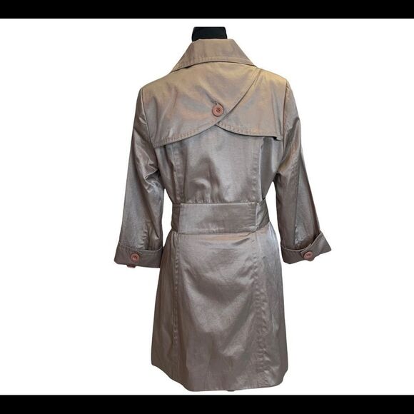 Bedo light tan brown trenchcoat size medium - Picture 4 of 16